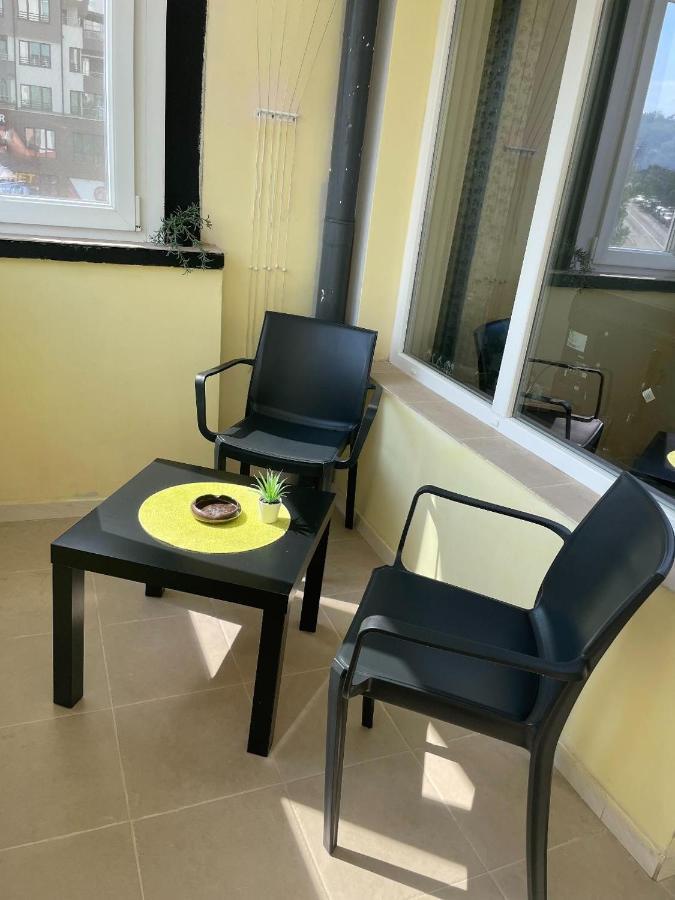 Lotos Apartament Apartment Burgas Bagian luar foto